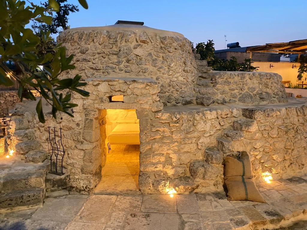 Trullo Santovia Bed and Breakfast Sant Isidoro  Exteriör bild