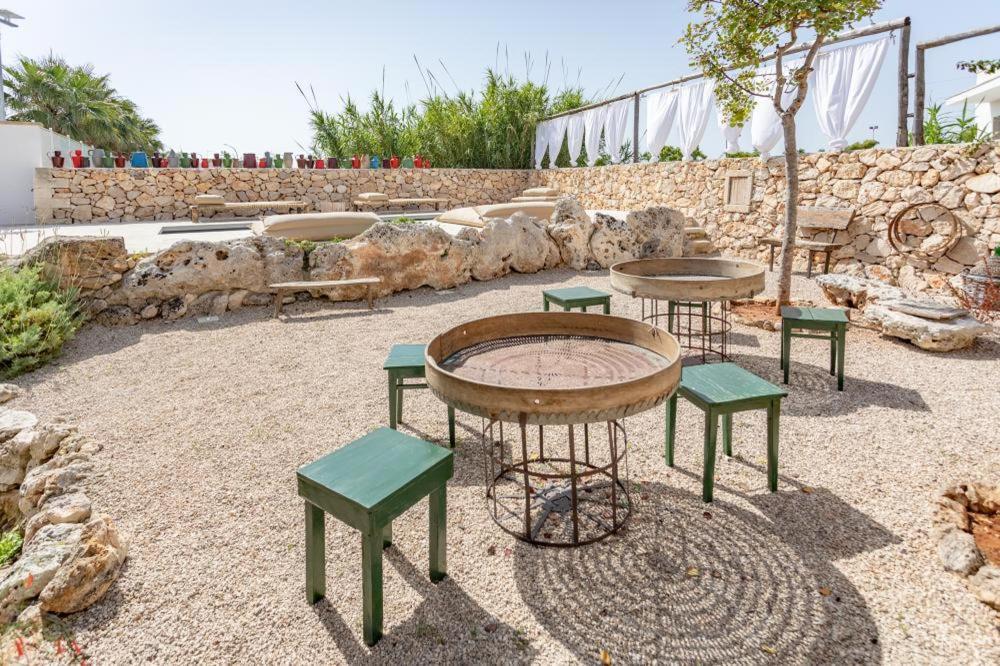 Trullo Santovia Bed and Breakfast Sant Isidoro  Exteriör bild